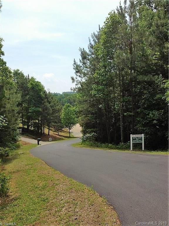 406 Gardner Point Dr, Stony Point, NC 28678