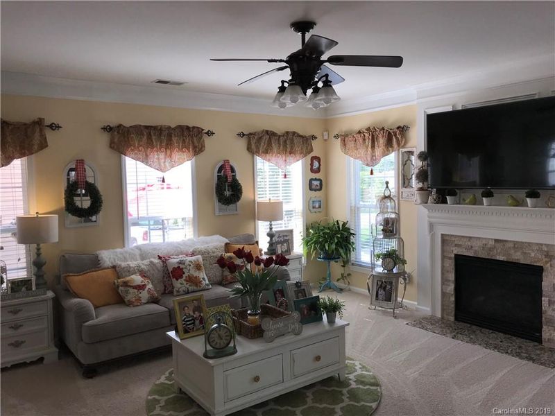 2578 Laurelview Dr, Concord, NC 28027