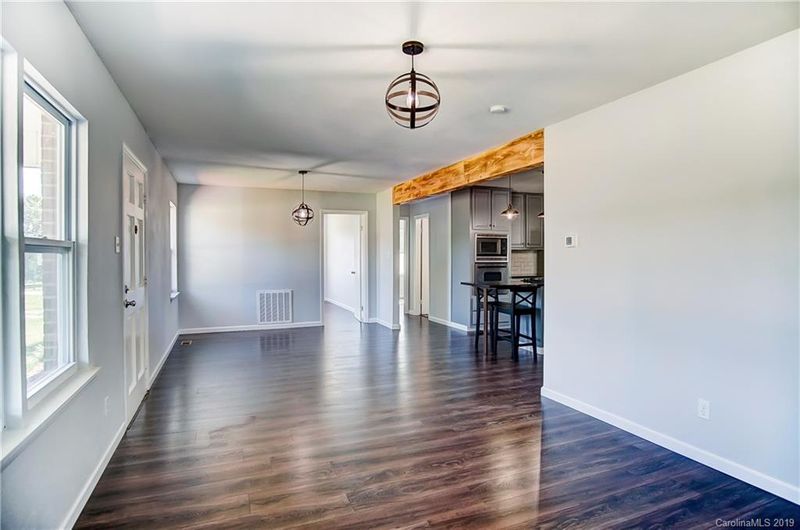 204 Carver St, Clover, SC 29710