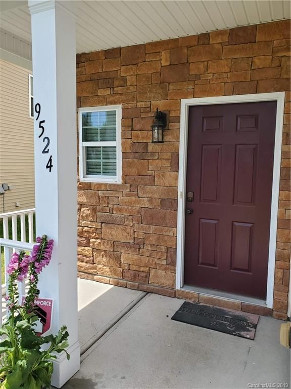 9524 Old Gate Dr, Matthews, NC 28105
