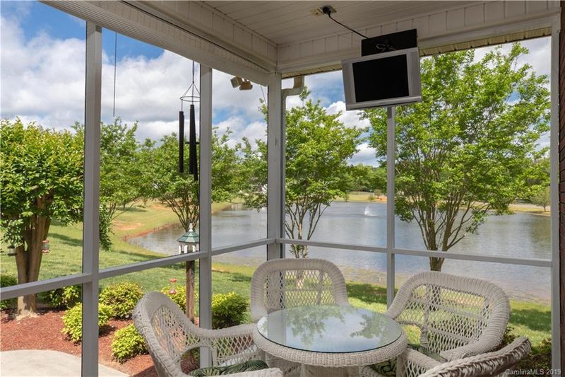 596 Pondway Downs, Rock Hill, SC 29730
