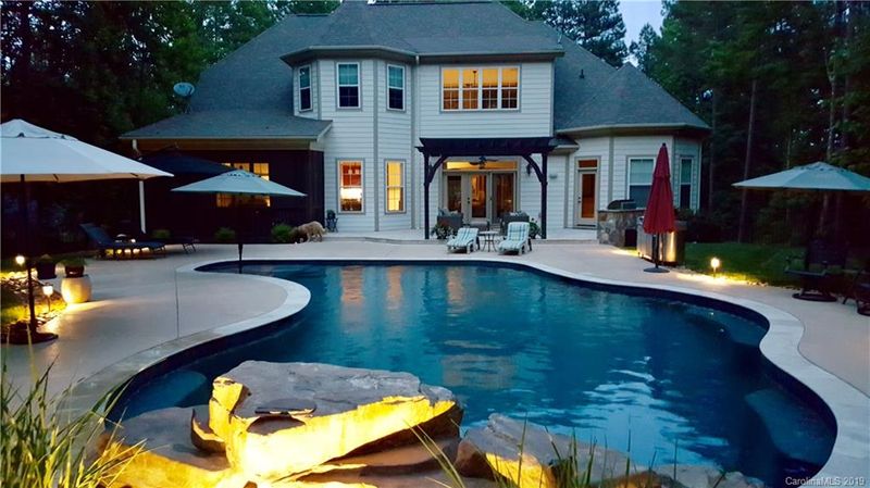 7315 Bay Cove Ct, Denver, NC 28037