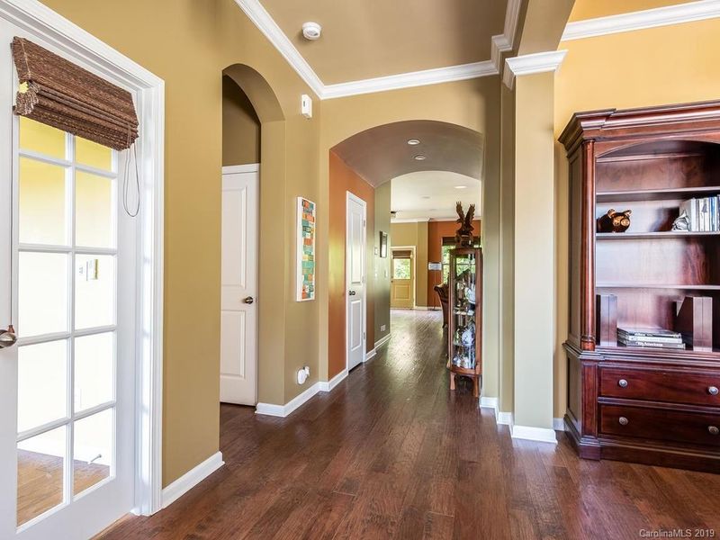 10549 Spring Crest Dr, Harrisburg, NC 28075