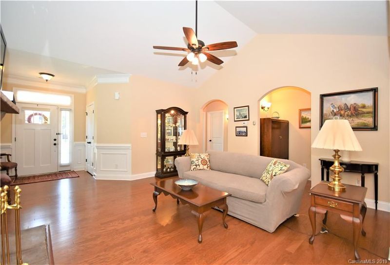 16508 Landen Forest Ln, Davidson, NC 28036