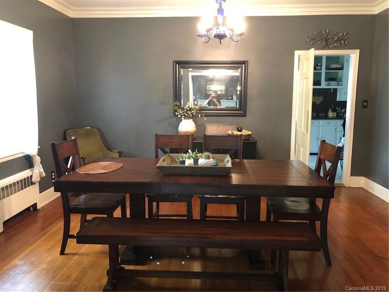 151 Cedar St, Mooresville, NC 28115
