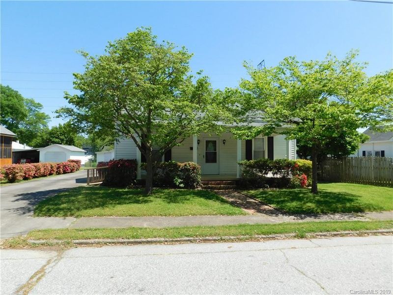 219 S Rose Ave, Kannapolis, NC 28083