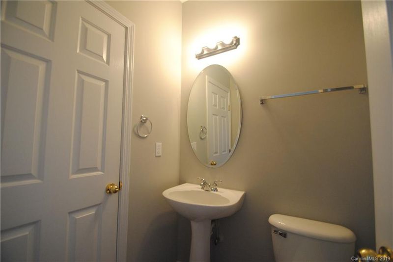 11608 Clingman Ln, Charlotte, NC 28214