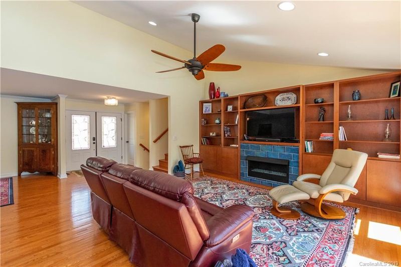 1711 Apple Tree Ln, Fort Mill, SC 29715