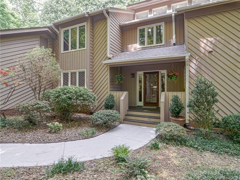 9401 White Hemlock Ln, Charlotte, NC 28270