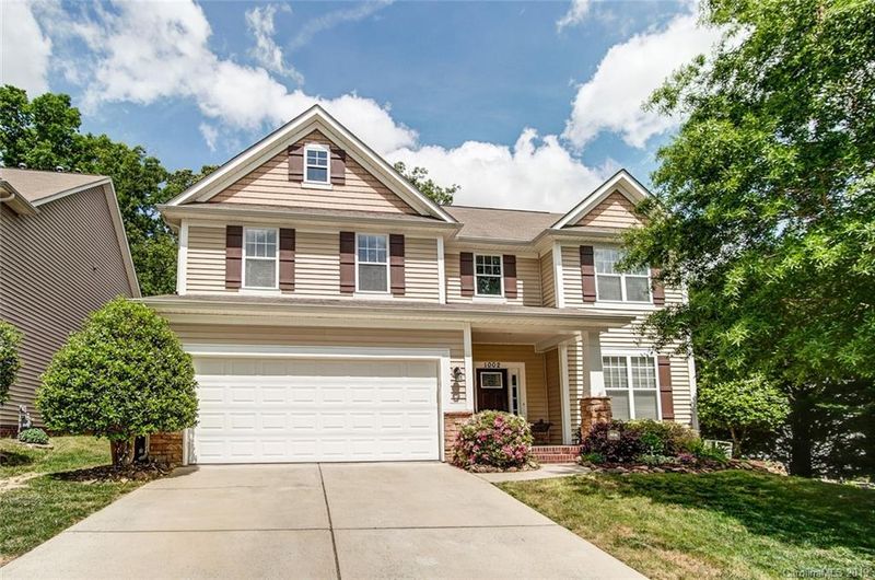 1002 Downing Ct, Indian Trail, NC 28079