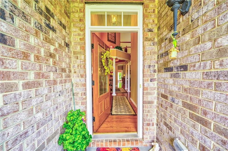 1281 Winged Foot Dr, Denver, NC 28037