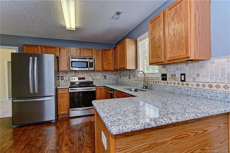 2001 Briarberry Ln, Monroe, NC 28112