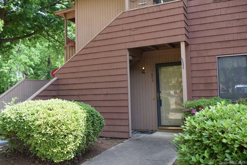 1605 Cedarview Ct, Rock Hill, SC 29730