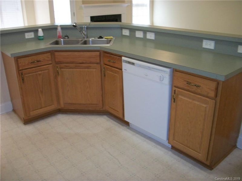 2772 Amber Crest Dr #20, Gastonia, NC 28052