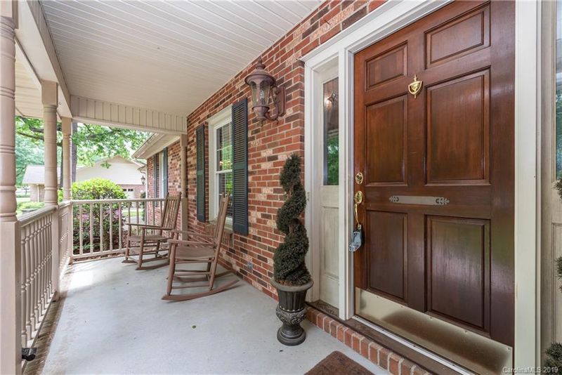 1333 Kent Dr, Lancaster, SC 29720