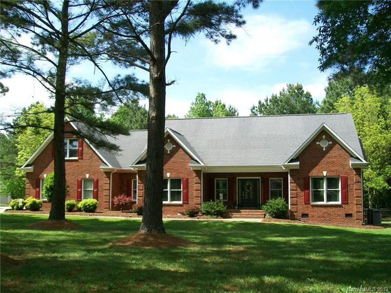 1250 Springlake Rd, York, SC 29745