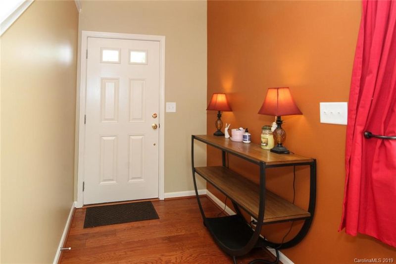 5032 Broad Leaf Ct, Dallas, NC 28034