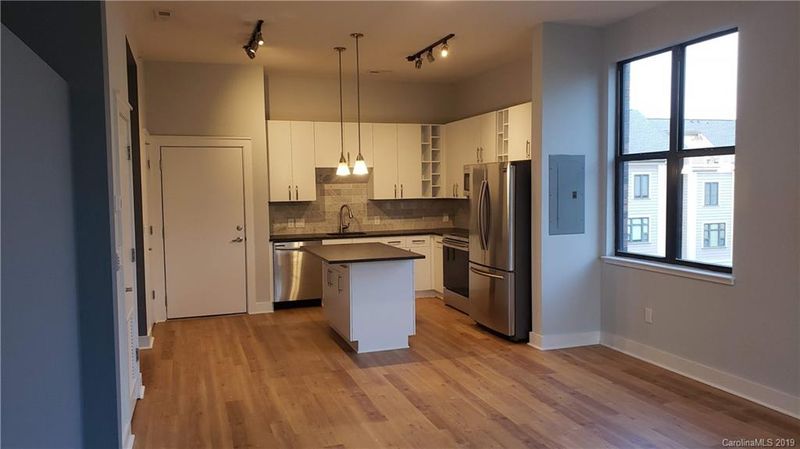 724 Davidson St, Charlotte, NC 28202