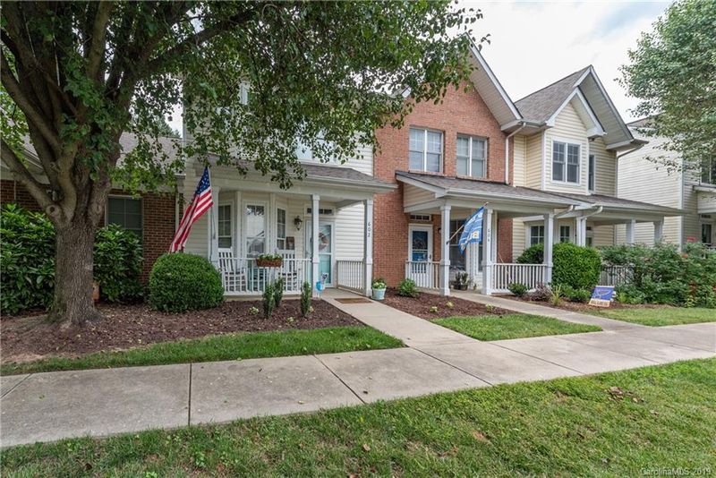 602 Stone Village Dr, Fort Mill, SC 29708