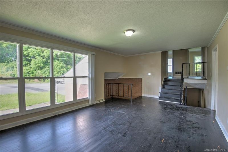 1249 Garrison Blvd, Gastonia, NC 28052