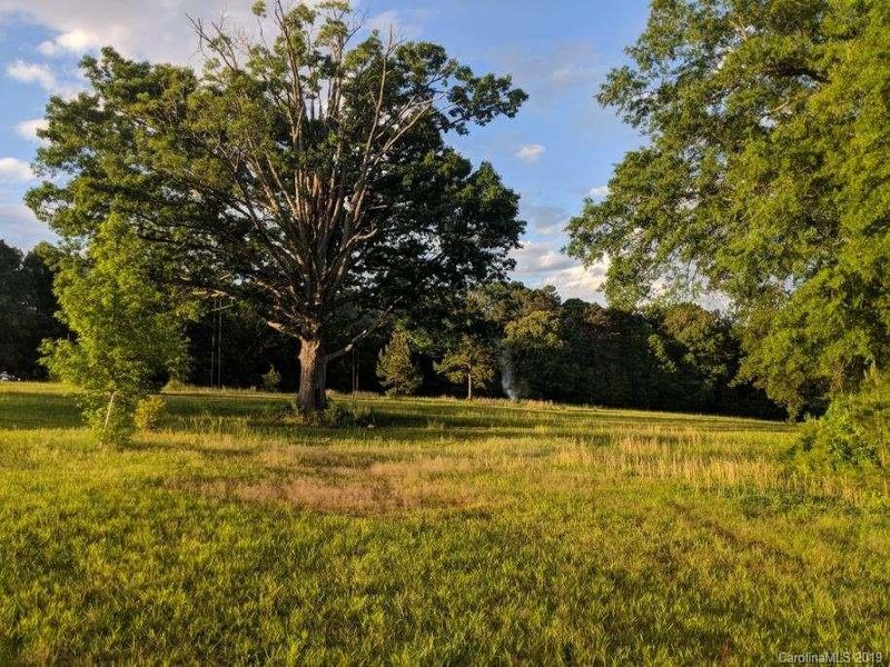 725 Witmore Rd, Wingate, NC 28174
