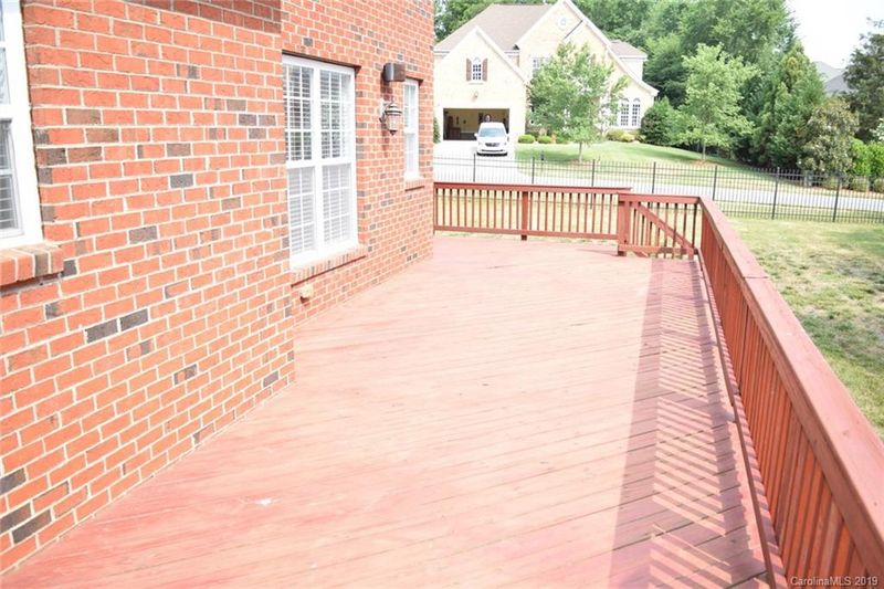 711 Desert Willow Ct NW, Concord, NC 28027