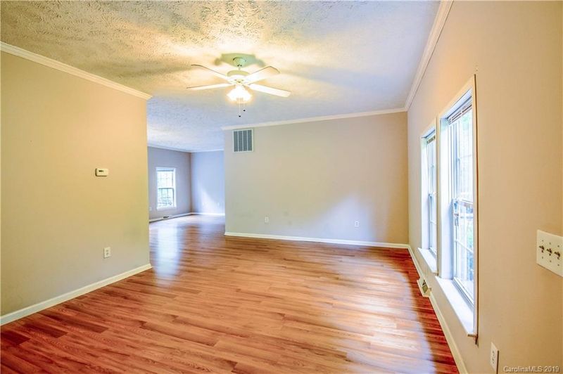 67 Wayne Ct, Concord, NC 28025
