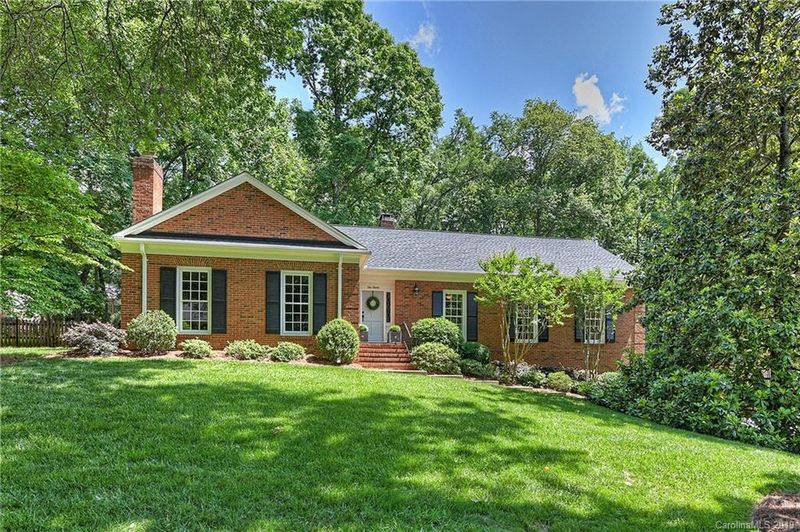 211 Post Oak Rd, Charlotte, NC 28270