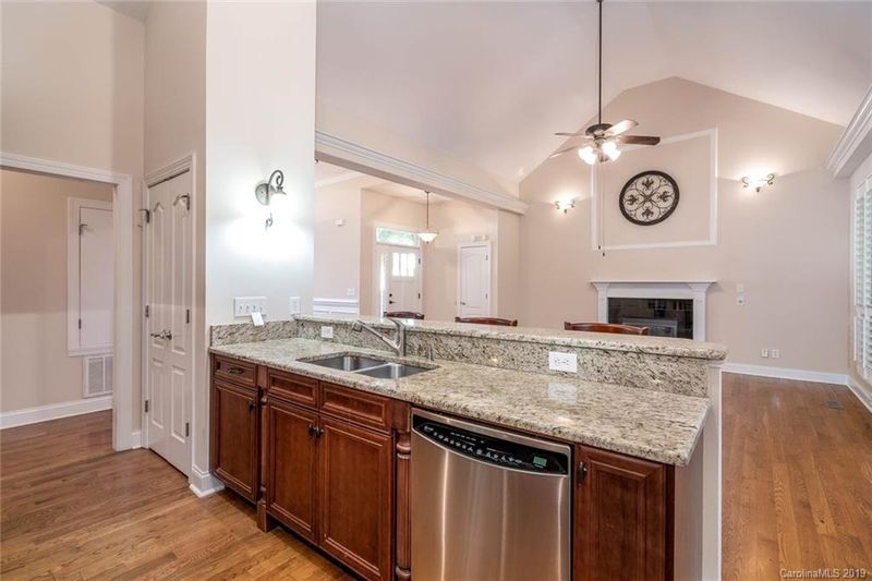 7883 Ballentrae Pl, Stanley, NC 28164