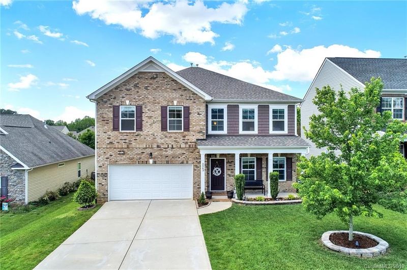 2263 Laurens Dr, Concord, NC 28027