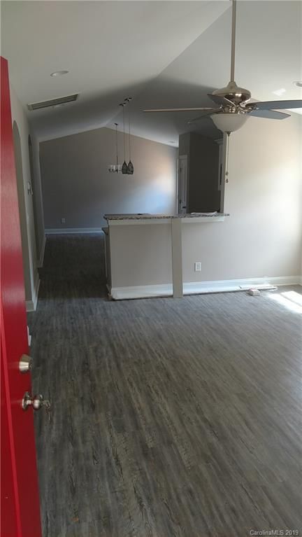 1514 Central Dr, Kannapolis, NC 28083
