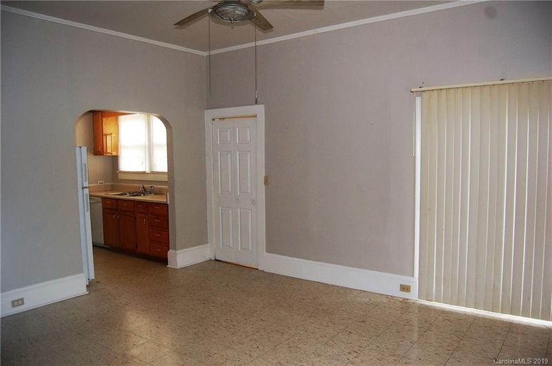 1015 Valley St, Kannapolis, NC 28081
