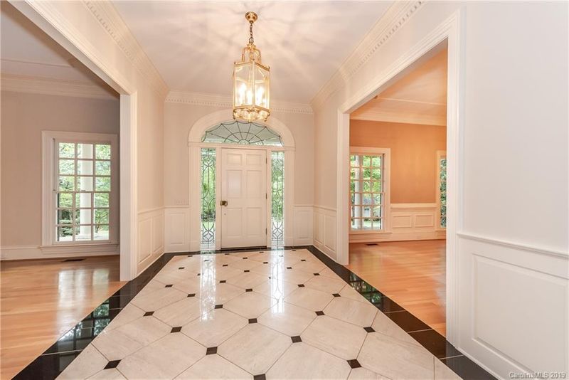 4717 Old Course Dr, Charlotte, NC 28277