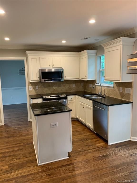 3209 Arbor Pointe Dr, Charlotte, NC 28210