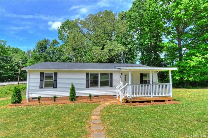 314 Lee St, Mooresville, NC 28115