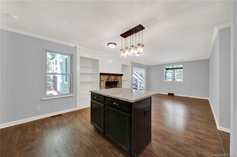 27099 Cove Ln, Tega Cay, SC 29708
