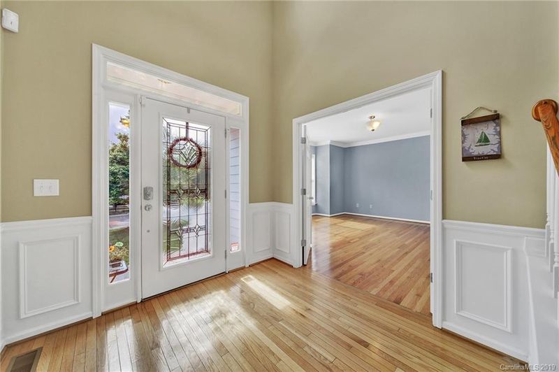 506 Bermuda Run Dr, Tega Cay, SC 29708