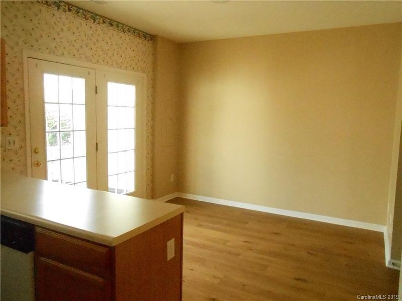 18036 Delmas Dr, Cornelius, NC 28031