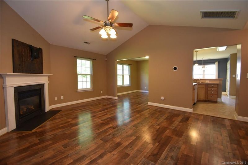 7190 Oxford Bluff Dr #18, Stanley, NC 28164