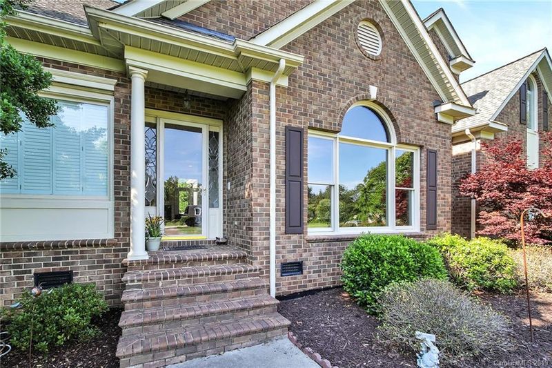 150 Silver Leaf Cir, Rock Hill, SC 29732