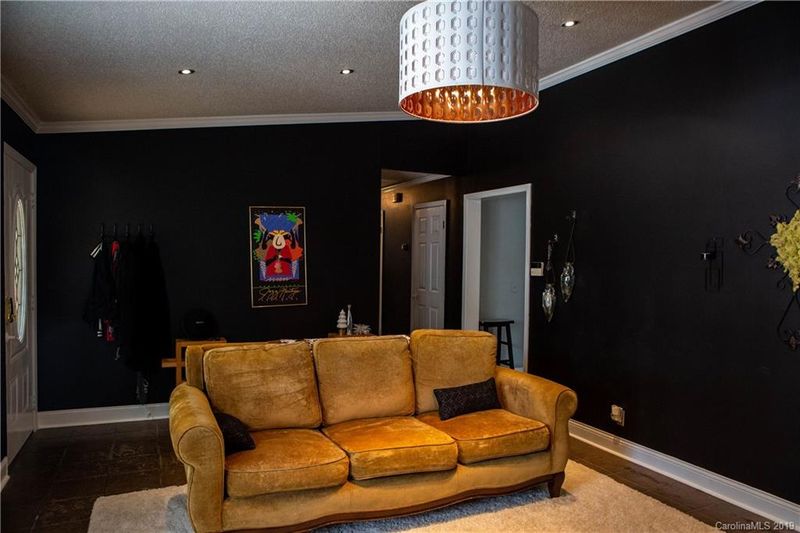 883 Pineridge Pl SE, Concord, NC 28025