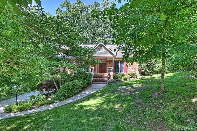 716 Channing Cir, Concord, NC 28027