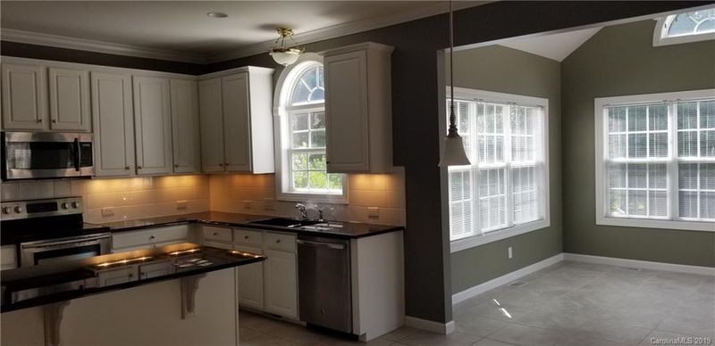 500 Deercross Ln, Waxhaw, NC 28173