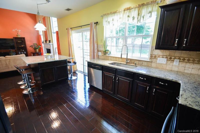 5710 Bentgrass Run Dr, Charlotte, NC 28269