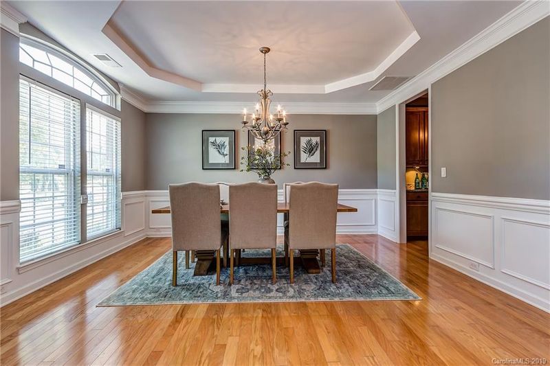4904 Lebaron St, Charlotte, NC 28270