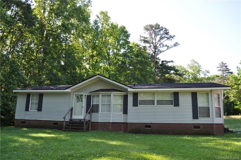 3720 Vanderburg Dr, Concord, NC 28025