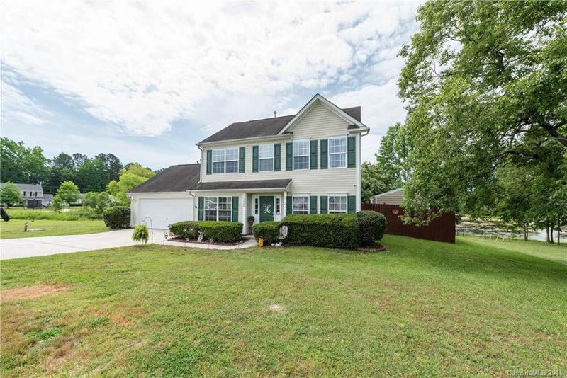 3440 Fairmeadow Dr, Lancaster, SC 29720