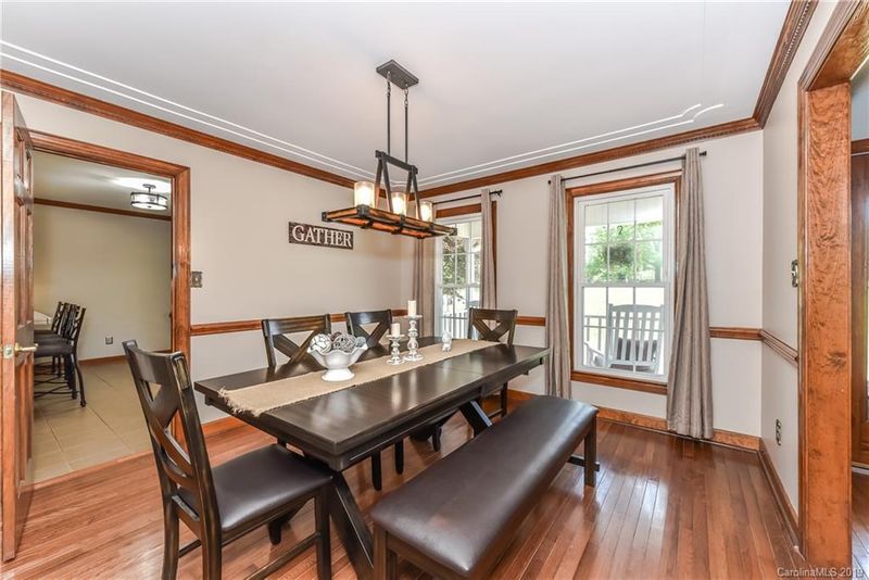 1320 Saddle Dr, York, SC 29745