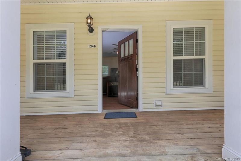 1346 Cruse Ln, Denver, NC 28037