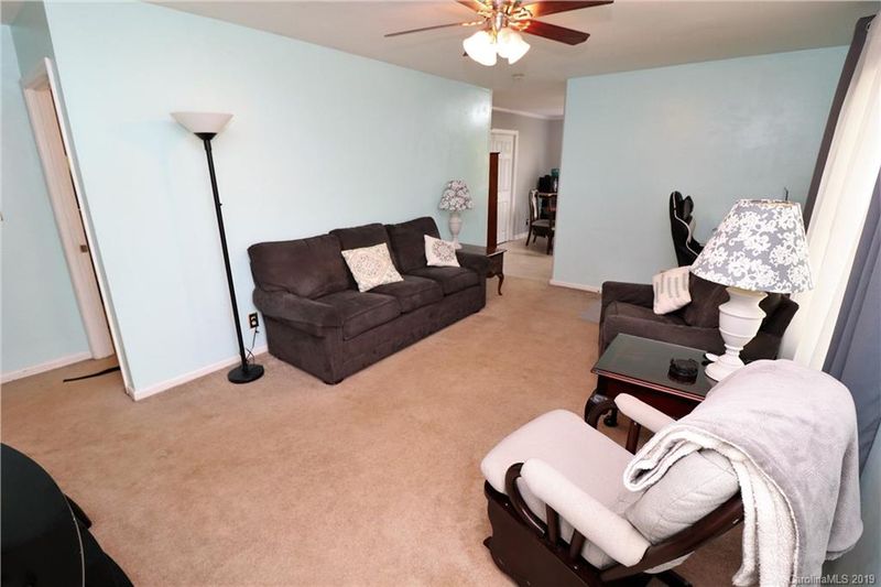 112 Mountain View Rd, Bessemer City, NC 28016